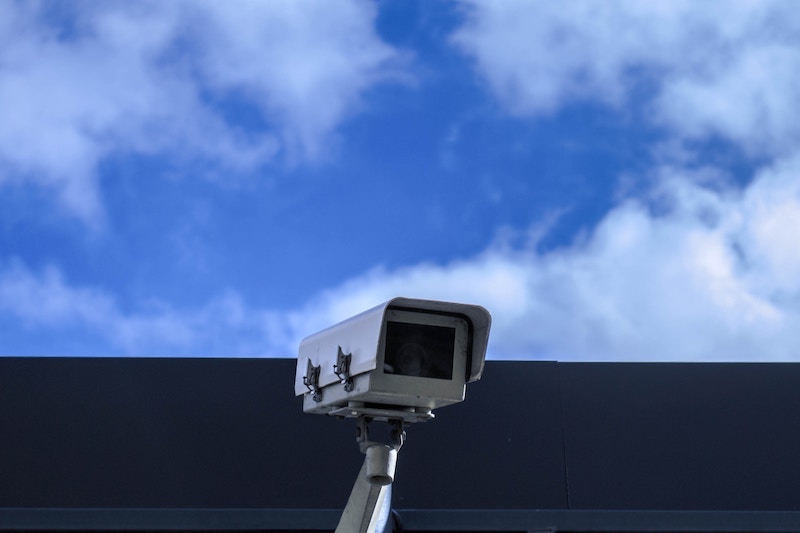 a security camera pointing forwards